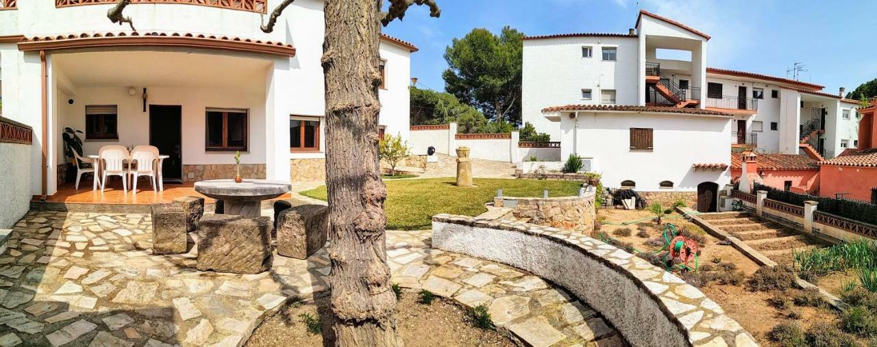 Apartamento Montgó L'Escala Exterior foto
